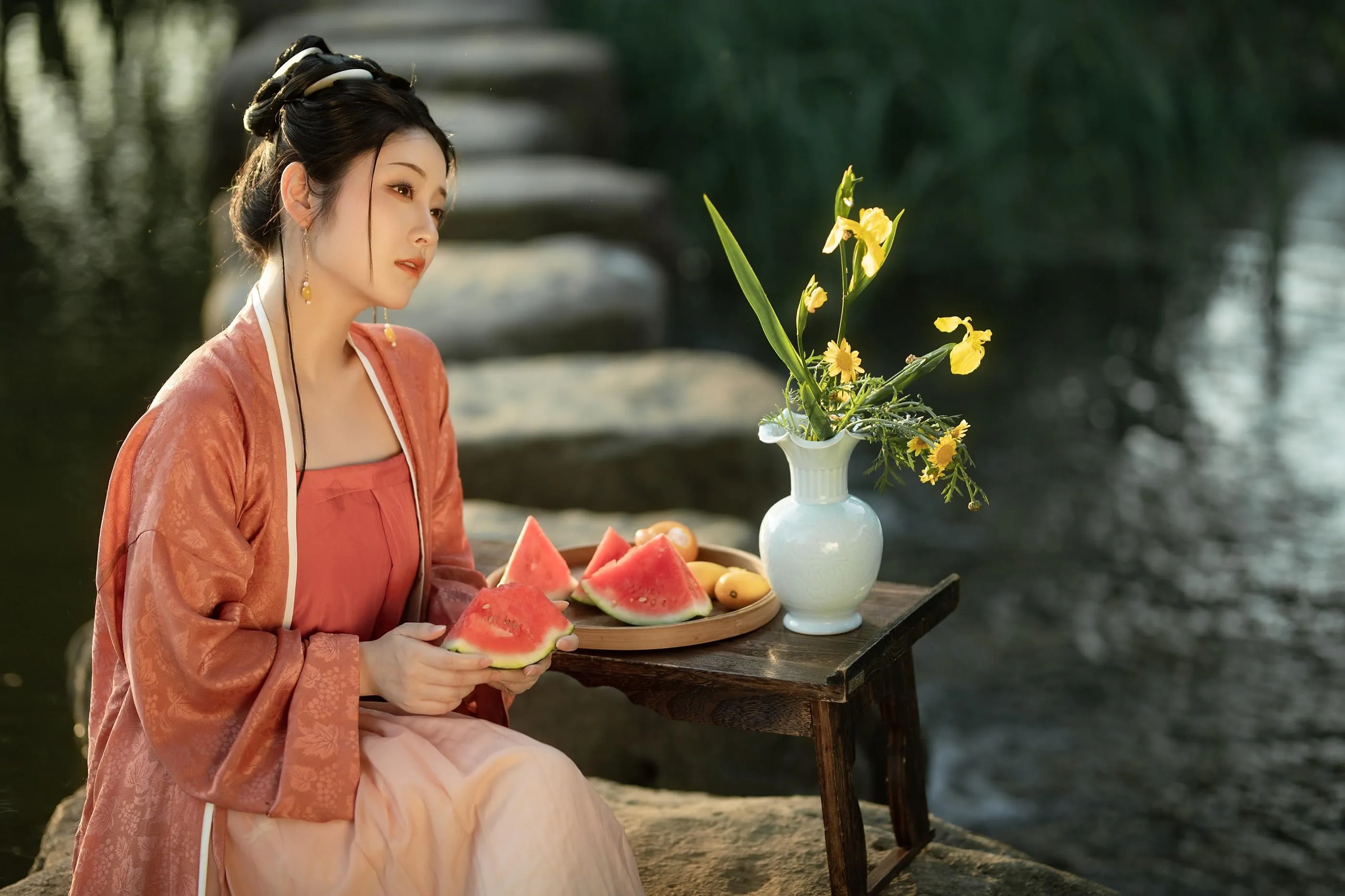 [艺图语] 2022.06.24 凉夏 小温暖想要个大太阳 [23P]插图8